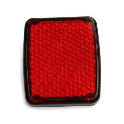 Catadioptru pentru Fiat Ducato 2006-2018 / Stânga = Dreapta (simetric) 15338