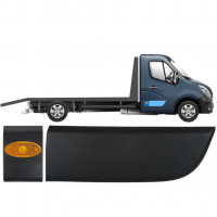 Bandou lateral cu lampă pentru Renault Master 2010- / Dreapta / Eabină simplă / Set 10024