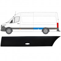 Bandou lateral aripă spate pentru Mercedes Sprinter 2018- / Stânga 12935