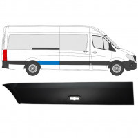 Bandou lateral aripă spate pentru Mercedes Sprinter 2006- / LWB / Dreapta 8026